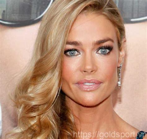 Denise richards.leaked - A leaking tub faucet can be an annoying and costly problem. Not only does it waste water, but it can also lead to higher water bills. Fortunately, fixing a leaking tub faucet is a ...